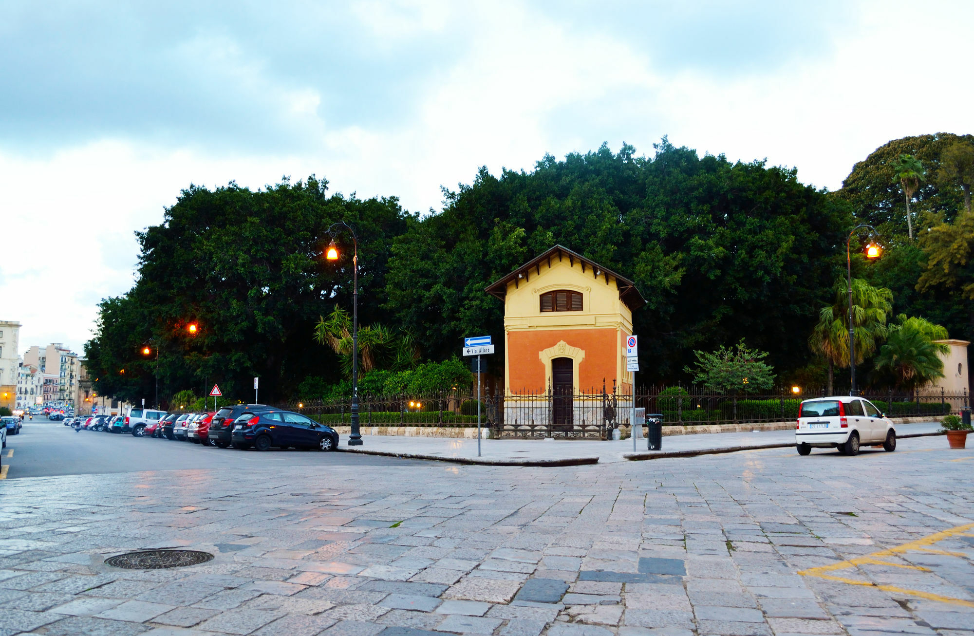 팔레르모 Piazza Marina B&B 외부 사진